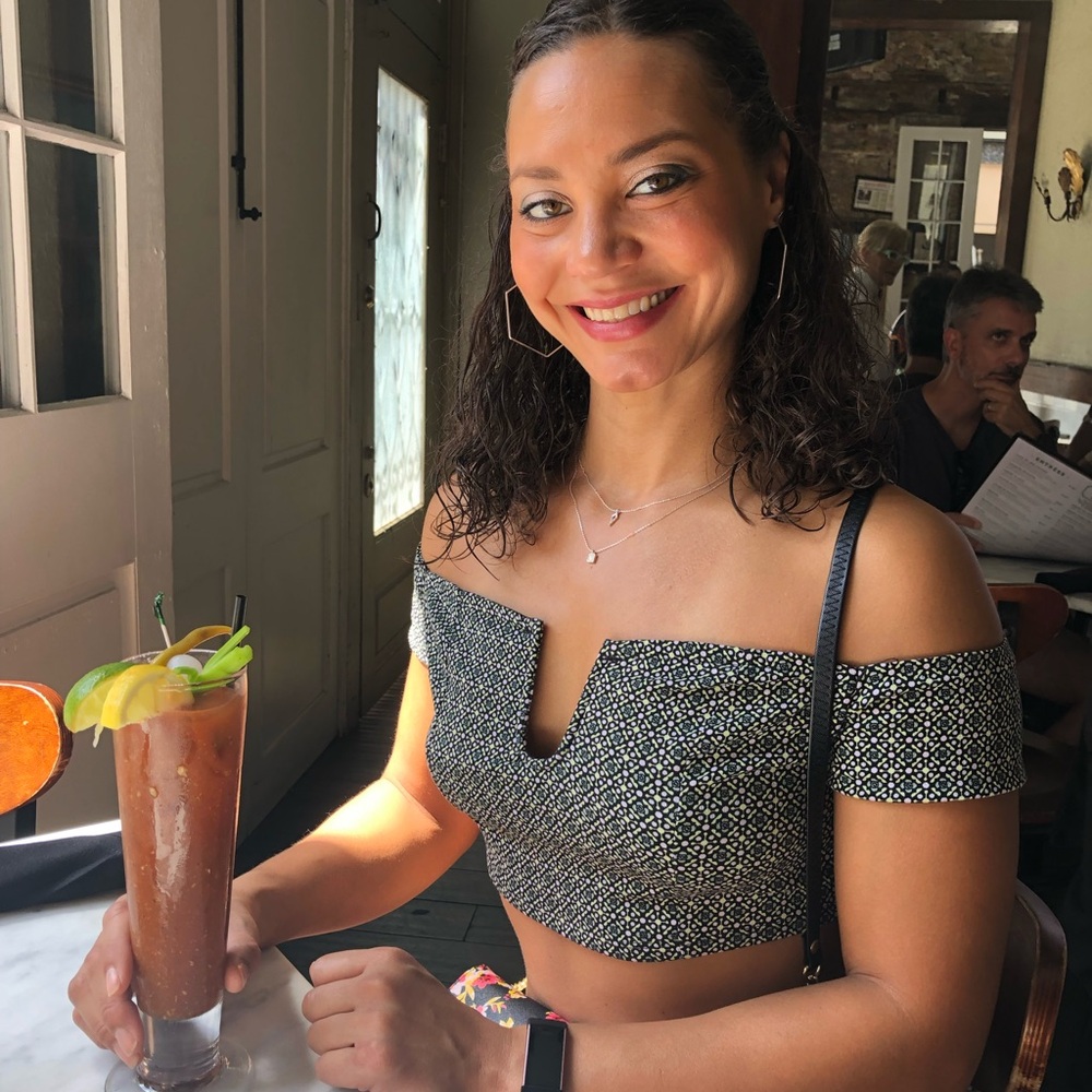 Meet your Posher, Tahni